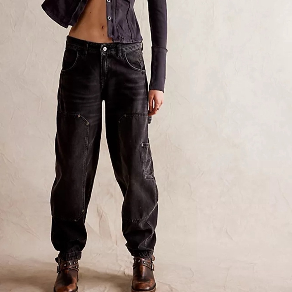 NWT Free People We The Free Loren Barrel Jeans Black 25